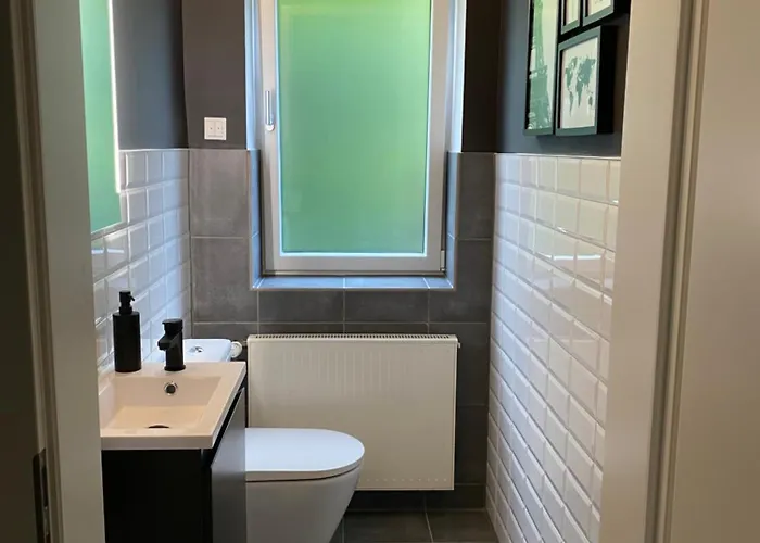 Moderne - Lohmar/wahlscheid * Ломар